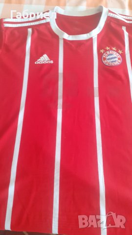Тениска на Байерн Мюнхен. , снимка 2 - Футбол - 37396772