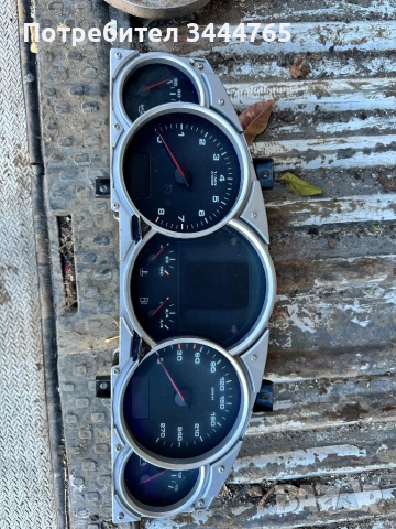 Фар капак калник cayenne 955 на части, снимка 2 - Части - 52176600