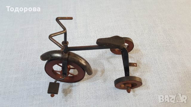 Старинна детска играчка-колело, снимка 2 - Антикварни и старинни предмети - 32071686