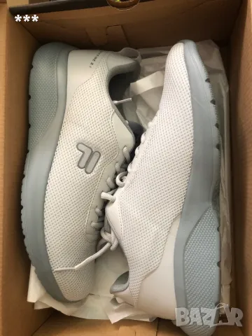 Продавам оригинални мъжки сникърси маратонки кецове Fila spitfire 2.1, снимка 4 - Маратонки - 47573945