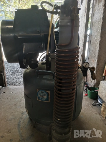 Дентален компресор-трифазен, снимка 4 - Стоматология - 54214435