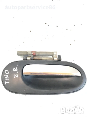 Външна дръжка за задна дясна врата хром/черна за Nissan Almera Tino 2.2 (2004)