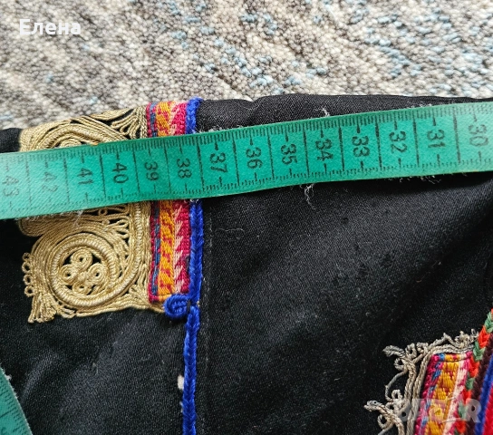 Автентична кюстендилска, казмирена сая за носия. Сърма, снимка 12 - Антикварни и старинни предмети - 54048241