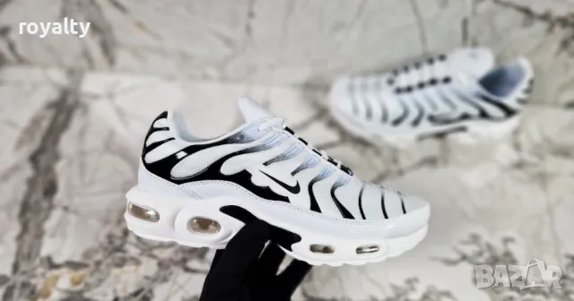 Nike спортни дамски маратонки , снимка 2 - Маратонки - 49625763