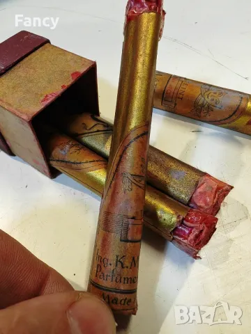 Много стар театрален грим , снимка 10 - Антикварни и старинни предмети - 48669084