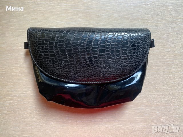 Малка чантичка, снимка 3 - Чанти - 37746222