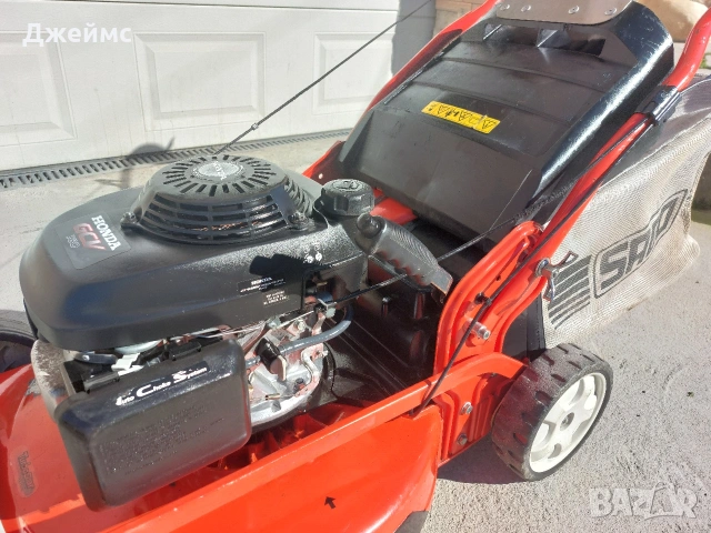 Бензинова самоходна косачка Honda , снимка 8 - Градинска техника - 54120659