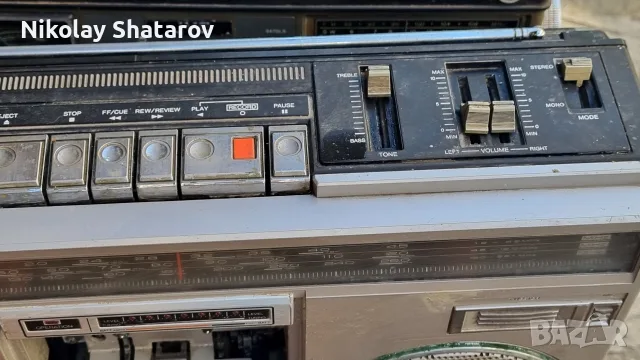 стар касетофон National Panasonic , снимка 4 - Радиокасетофони, транзистори - 51548588