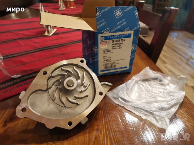 Водна помпа за нисан опел рено 50 005 756 , снимка 2 - Части - 39631714