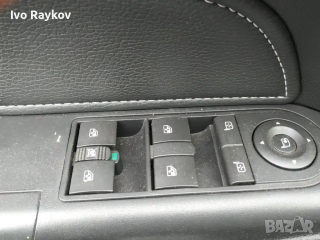 Бутони ел стъла и огледала за Opel Astra 1.6 petrol, снимка 2 - Части - 49172060