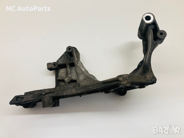 Бракет за Алтернатор за Ивеко Iveco Daily 2.3 Diesel EURO-6 5802166033 2020, снимка 5 - Части - 44928983