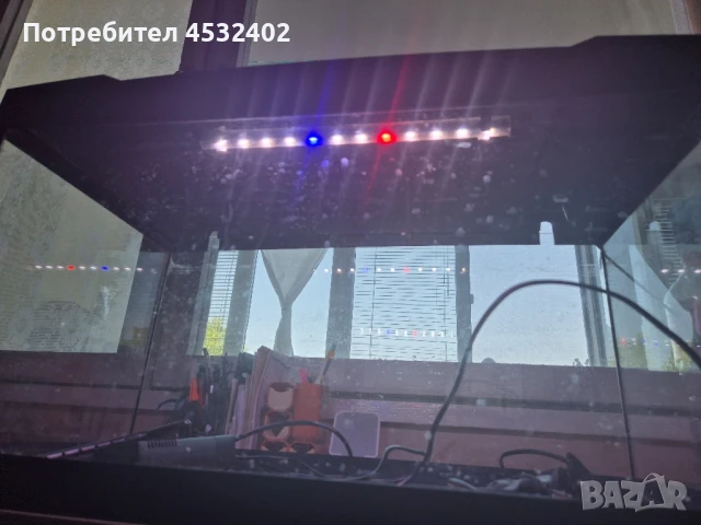 Продавам оборудван аквариум 50 литра, снимка 3 - Аквариуми - 51013530