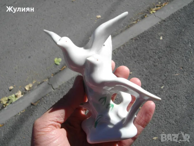 СТАР ПОРЦЕЛАН ПТИЦИ БЕЛИ ГЪЛЪБИ, снимка 4 - Антикварни и старинни предмети - 47643960