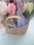 Красиви букети в ръчно плетени кошнички, снимка 4