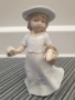 2бр Leonardo статуетки/ЛЕОНАРДО английска порцеланова фигура/ангел-момче с куче-момиче с цветя, снимка 6