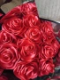 Букет от нежни сатенени рози , снимка 4