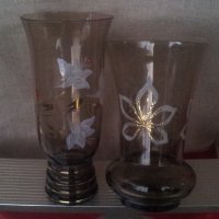 Две вазички кафяво стъкло прозрачно с украса, снимка 3 - Вази - 30053160