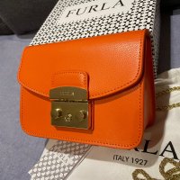 Furla Metropolis MINI естествена кожа НОВА 17см., снимка 1 - Чанти - 34676460