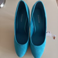 Елегантни обувки , снимка 2 - Дамски обувки на ток - 37057247