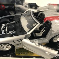 BBURAGO нова метална колекционерска количка.SHELBY COBRA 1998г.1:18, снимка 5 - Колекции - 39076247