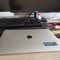 MacBook Air (Retina, 13-inch, 2020), снимка 3 - Лаптопи за работа - 23787603