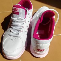 NIKE - нови маратонки, снимка 2 - Дамски ежедневни обувки - 21256606