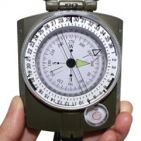Висококачествен призматичен компас/военен тип/, снимка 6 - Екипировка - 31584763