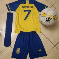 Ал насър CR7 Ronaldo Екип + Топка + Чорапи + Шапка Кори Ал насър 2023г Ново , снимка 1 - Футбол - 39895207