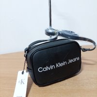 Calvin klein дамска чанта през рамо хит модел код 245, снимка 10 - Чанти - 42905806