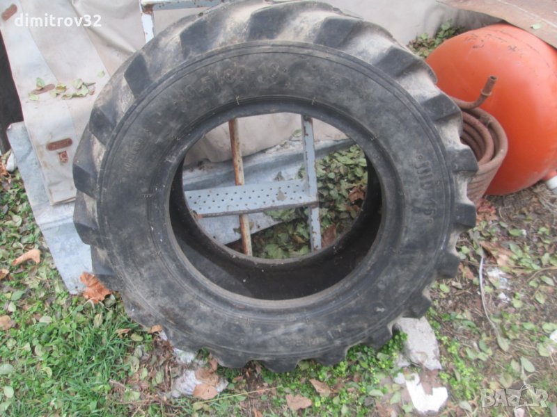 Гума 10,5/80-18, снимка 1