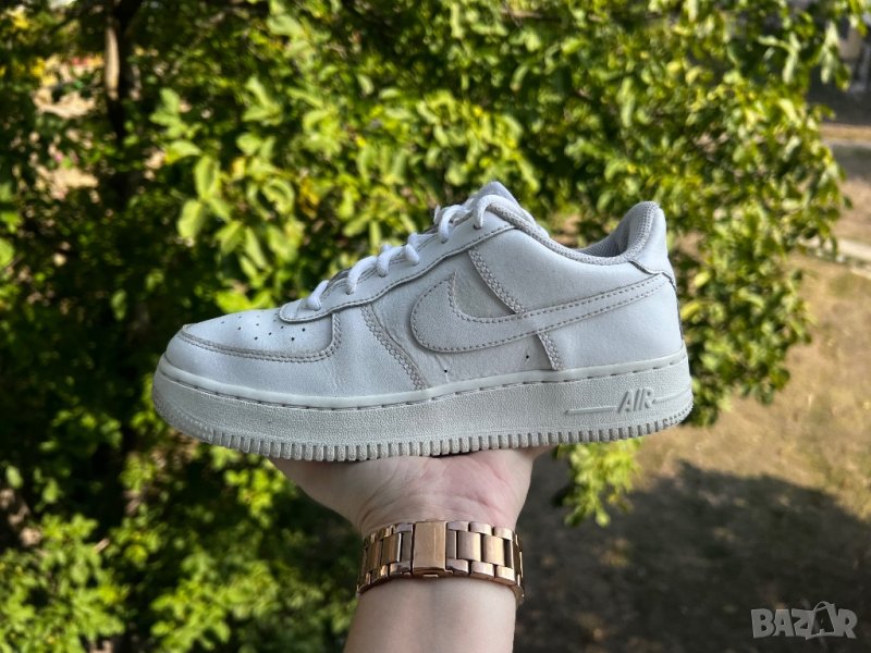 Nike Air Force 1 Low — номер 37.5, снимка 1
