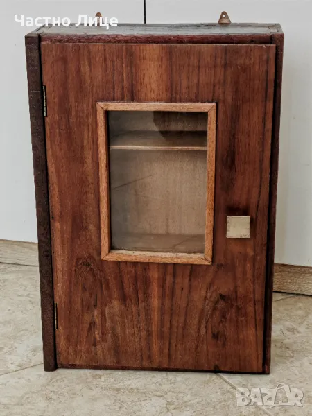 Старинен Стенен Шкаф Шкафче с Етажерки 43/30/14 см., снимка 1