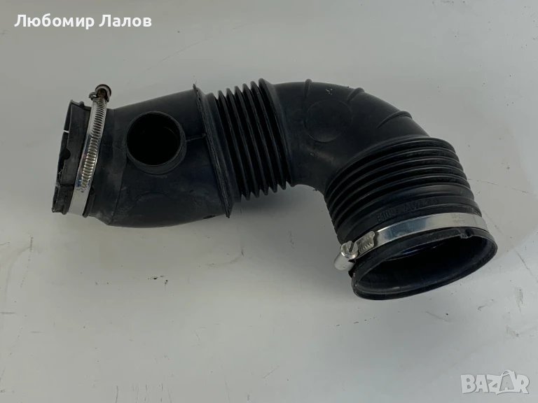 Tръба към турбото входящ въздух Opel Insignia A (08-17)г. 2.0 CDTI GM 55561787, снимка 1