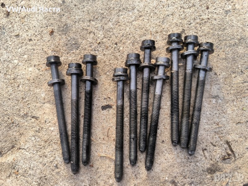Болтове за глава за Голф 4 Ауди А3 1.6 101к.с АКЛ СР VW Golf 4 Audi A3 AKL SR Seat Skoda Bora , снимка 1