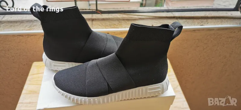 Маркови дамски маратонки / сникърси тип чорап FESSURA - 37 номер., снимка 1