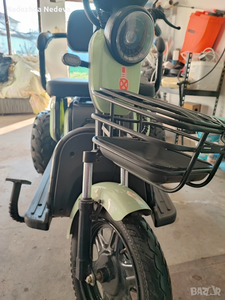 триколка Telstar, снимка 1