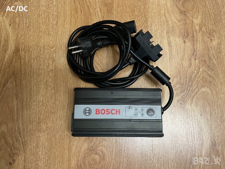 Bosch E-Bike Battery Charger 36-4/1/стара букса, снимка 1