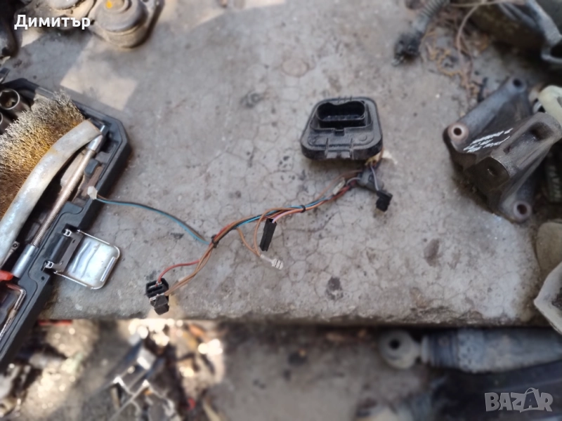 Инсталация Фар Десен За Фолксваге Голф 4 1999г / VW Golf 4 1999y, снимка 1