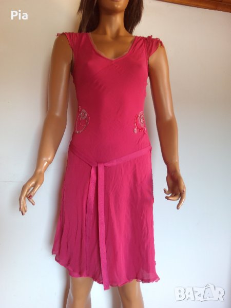 Елегантна , червена копринена рокля, снимка 1