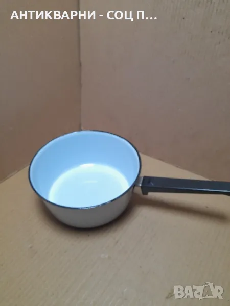 Соц Стара Емайлирана Касерола., снимка 1