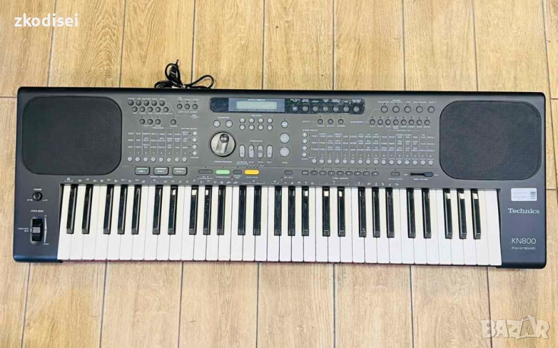 Синтезатор TECHNICS - KN800, снимка 1
