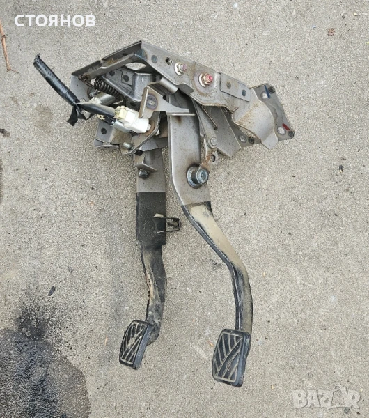 педали за Сузуки Гранд Витара 1.9ddis, снимка 1