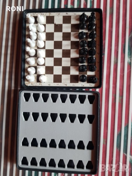 Стар магнитен шах, снимка 1