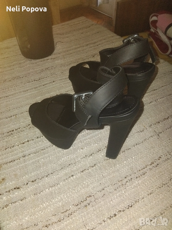 Абитуриентски токчета и абтуриентска Рокля , снимка 1