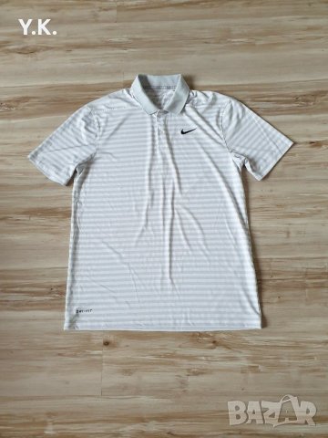 Оригинална мъжка тениска с яка Nike Dri-Fit