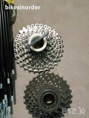 Много останали части в добро състояние , снимка 6 - Части за велосипеди - 53076314