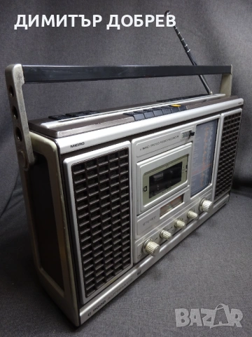 СТАР РЕТРО ТРАНЗИСТОР РАДИО КАСЕТОФОН GRUNDIG C 9000 AUTOMATIC STEREO, снимка 3 - Радиокасетофони, транзистори - 54080534