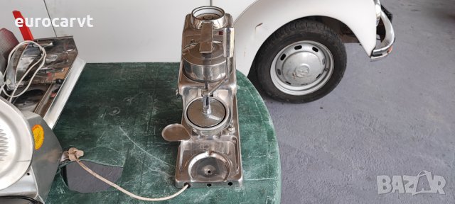 фреш машина за цитруси, ледотрошачка и кана, снимка 4 - Сокоизстисквачки и цитрус преси - 39201680