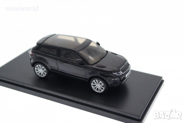 Range Rover Evoque 3-Door Facelift 2016 - мащаб 1:43 на IXO моделът е нов в PCV дисплей-кейс, снимка 8 - Колекции - 37949933
