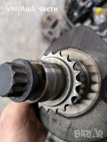 Колянов вал за 1.9TDI VW Golf 4 Audi A3 Seat Skoda Bora Голф 4 Ауди А3 Сеат 1.9тди 06A105209B, снимка 5 - Части - 48420676